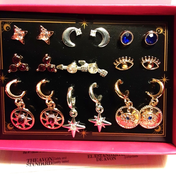NWT- Avon Mystical Motifs Earring Pack - Picture 3 of 3